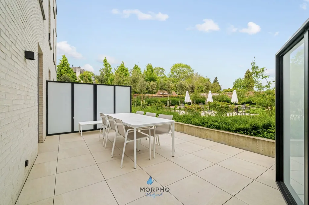 Terrass - Garden-View Flat with Terraces in Zwevegem