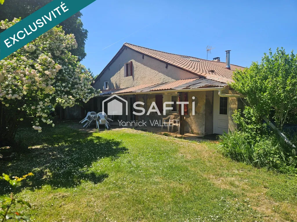 Jardin - Maison avec Jardin et Garage à Saint-Aquilin