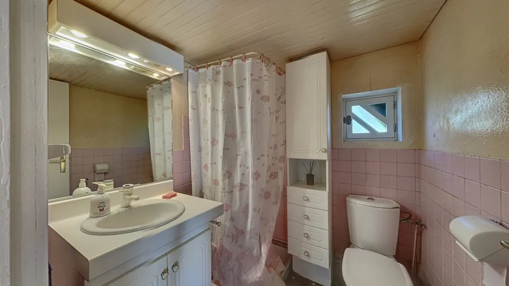 Vannitoad - Charming Longère with Garden in Normandy
