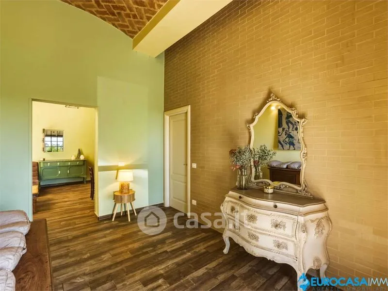 Esik - Detached House with Garden in Modena