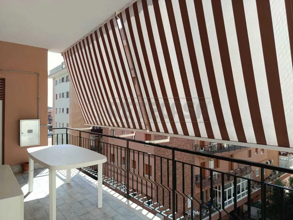 Balcon - Rear-Facing Apartment with Terrace in Ladispoli