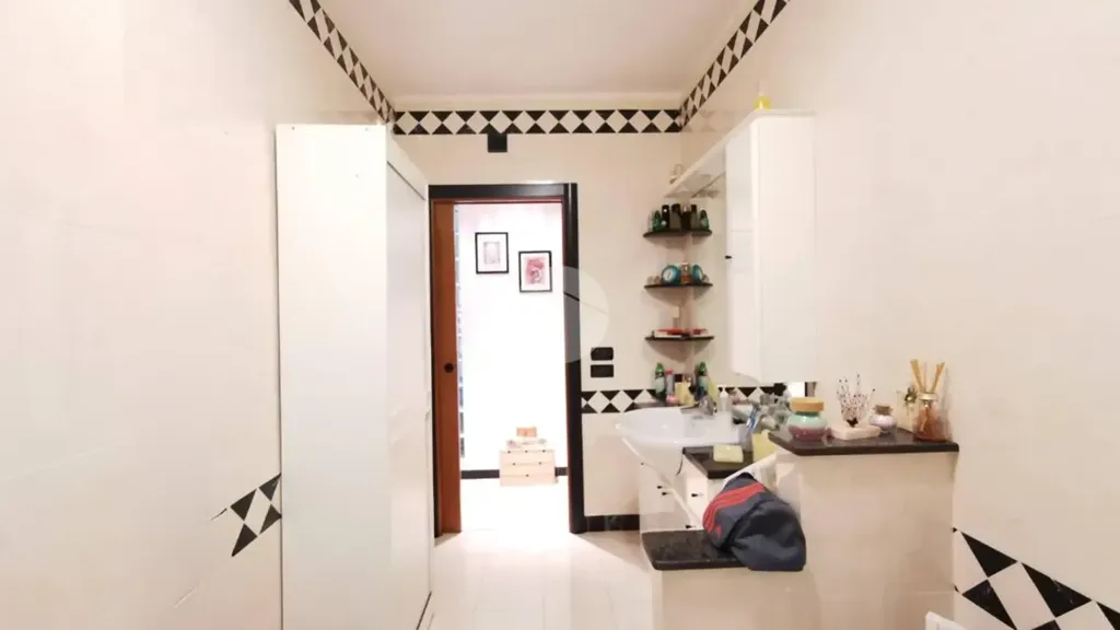 Salles de bain - Independent House with Courtyard in Lucera