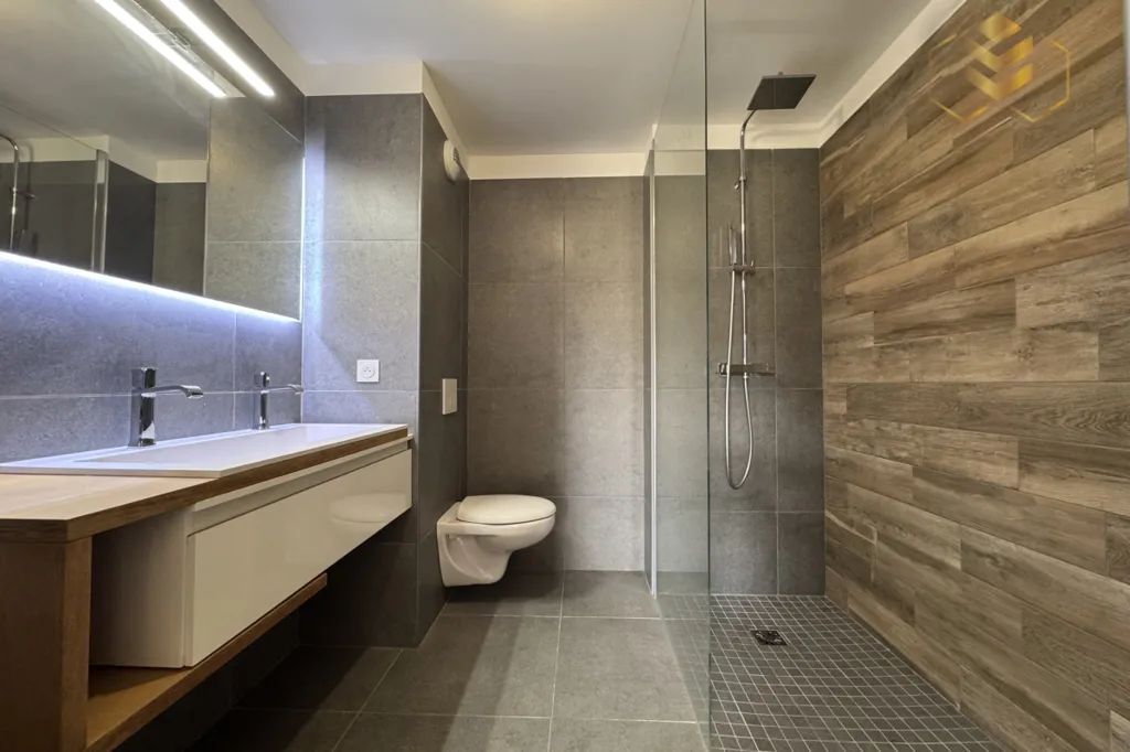 Vannitoad - Modern Apartment with Sea View in Beausoleil
