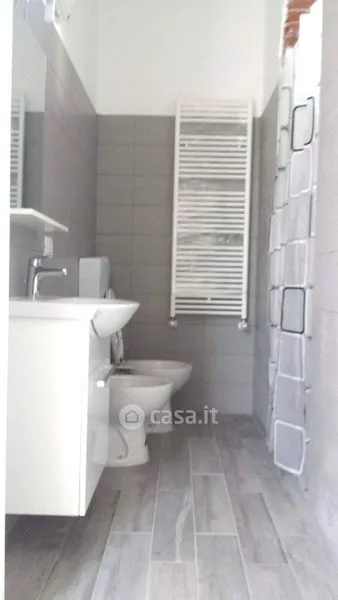 Bathrooms - Modernised Studio in Central Novara