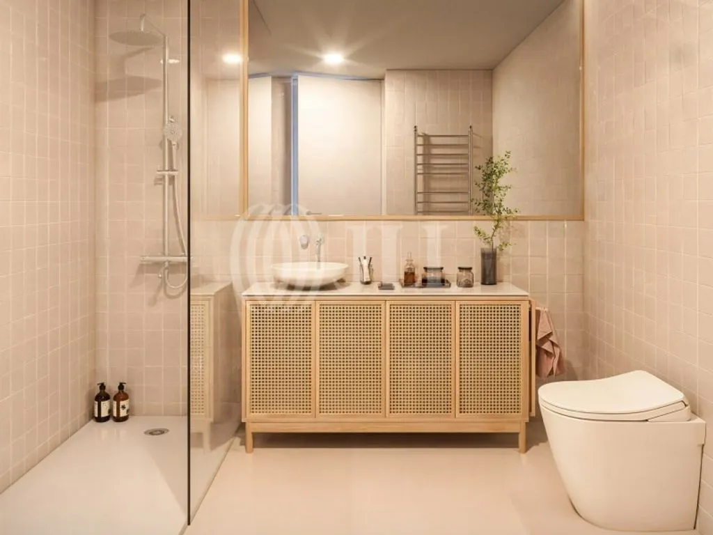 Vannitoad - 1-Bedroom Flat with Pool in Lisbon
