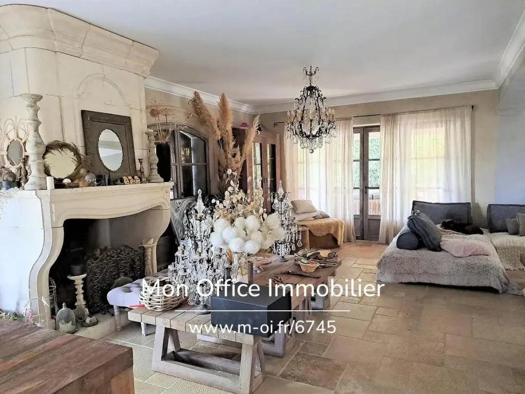 Elutuba - Country House with 360° Views near Manosque