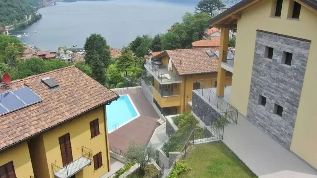 Õhuvaade - Apartment with Lake View in Argegno