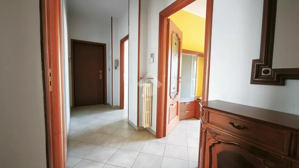 hallway_entrance