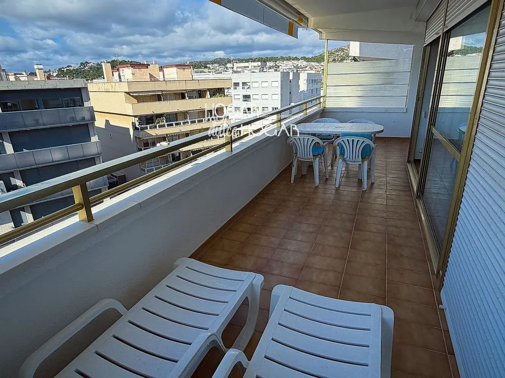 Rõdu - Contemporary Apartment with Sea View in Platja de Calafell