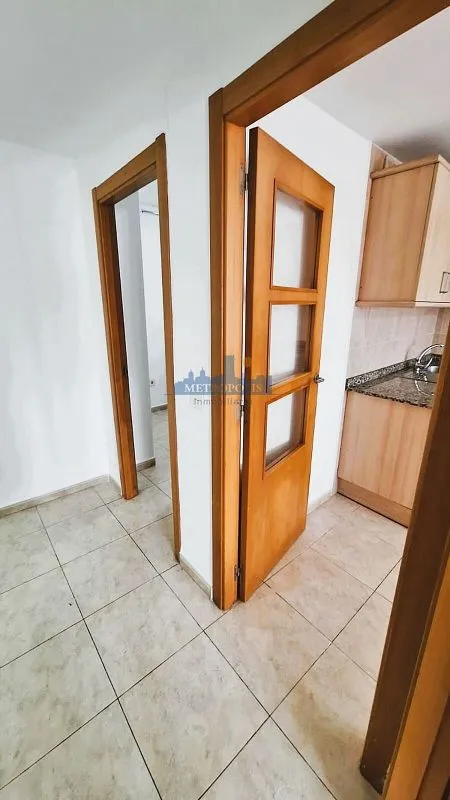 Esik - Seafront Apartment with Balcony in Burriana