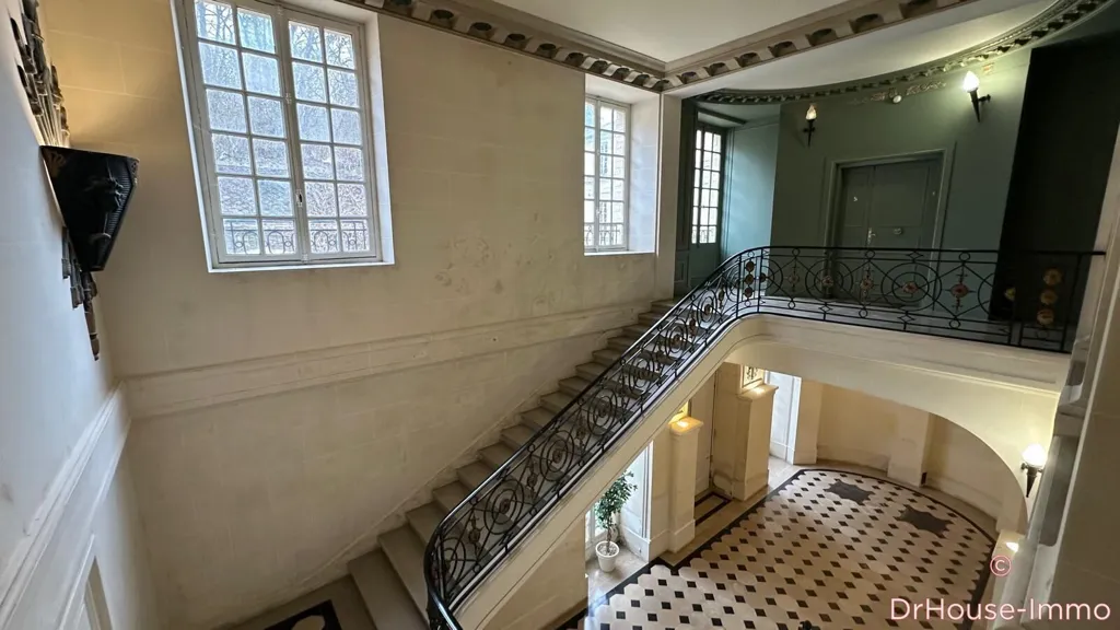 Pièces - Duplex dans Château Historique à Limay