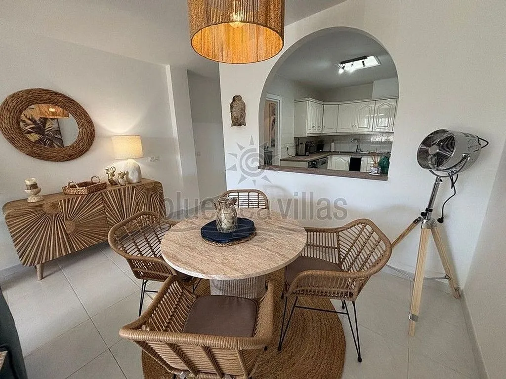 Salle à manger - Seasonal Apartment with Pool in Mojácar Playa