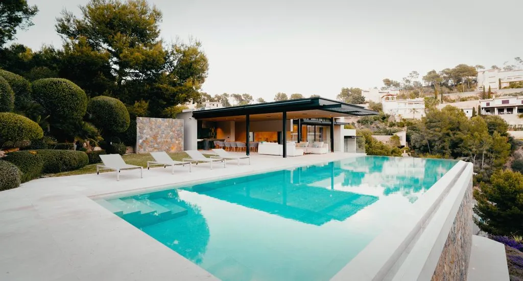 Piscine - Luxury Villa with Panoramic Sea View in Port d'Andratx