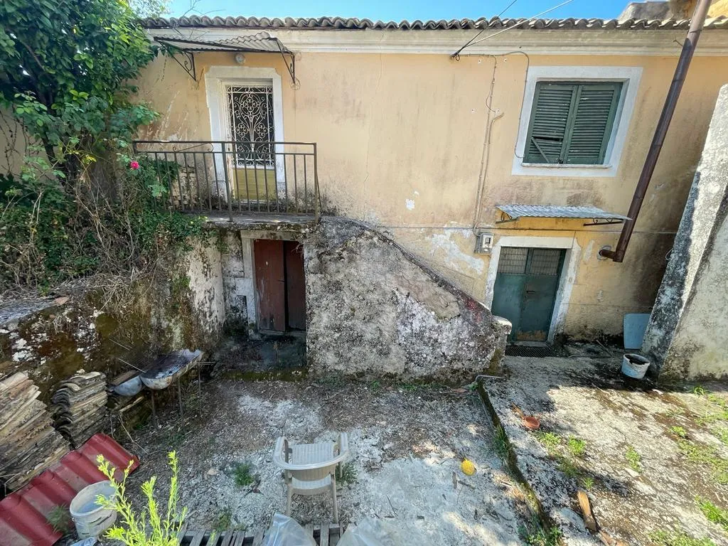 Jardin - Maisonette with Land in Allimatades, Corfu
