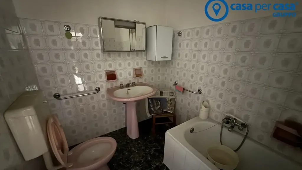 Bagni - Terraced Villa with Private Garden in Crespino