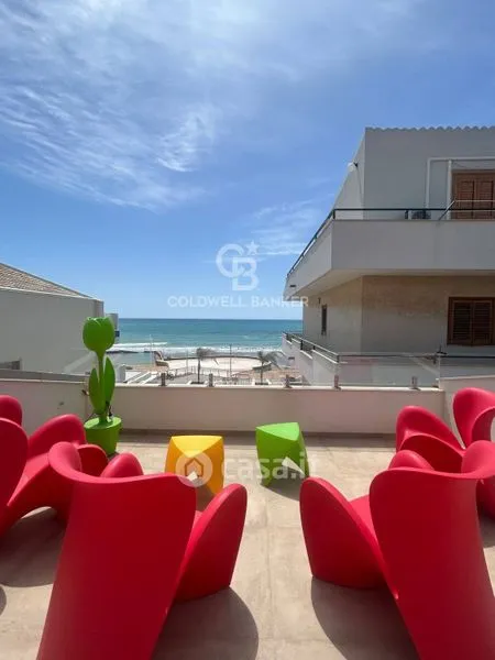 Terrasse - Seafront Apartment with Panoramic View in Ragusa