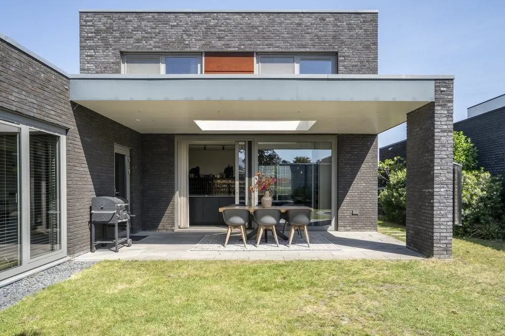 Terrazza - Modern House with Garden in Nederweert