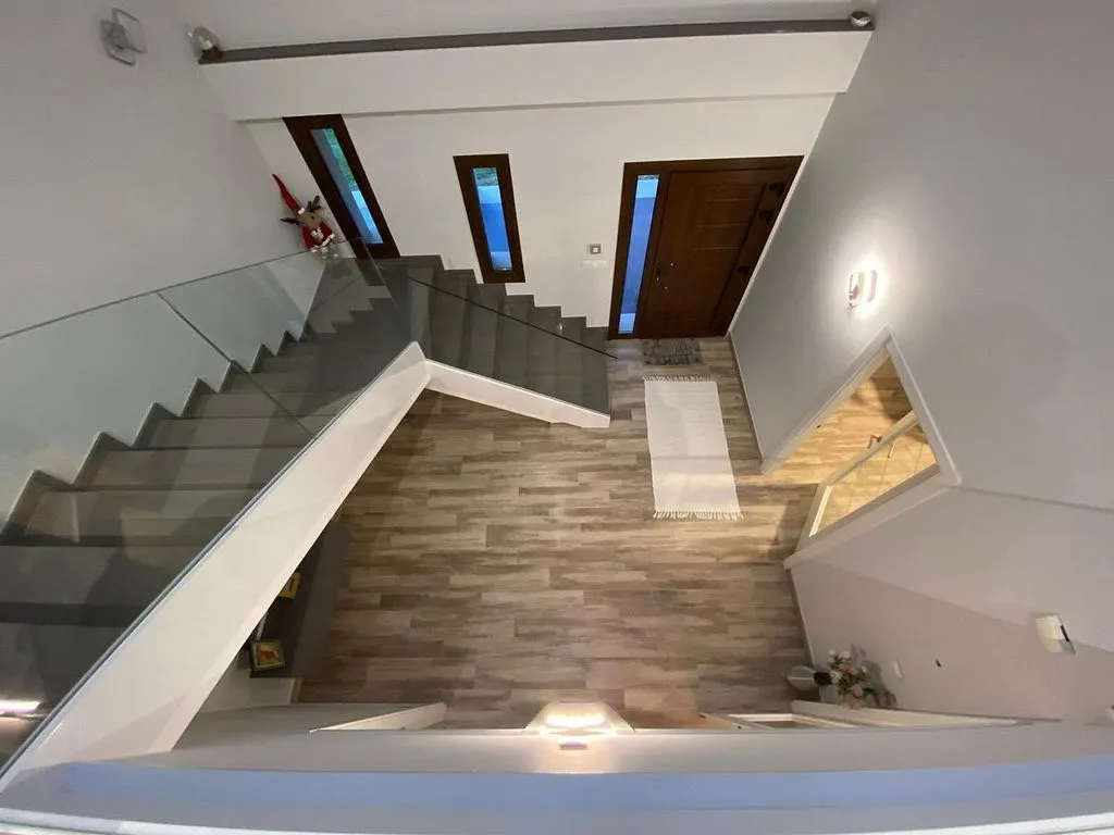 Toad - Chalet with Terrace in Rois