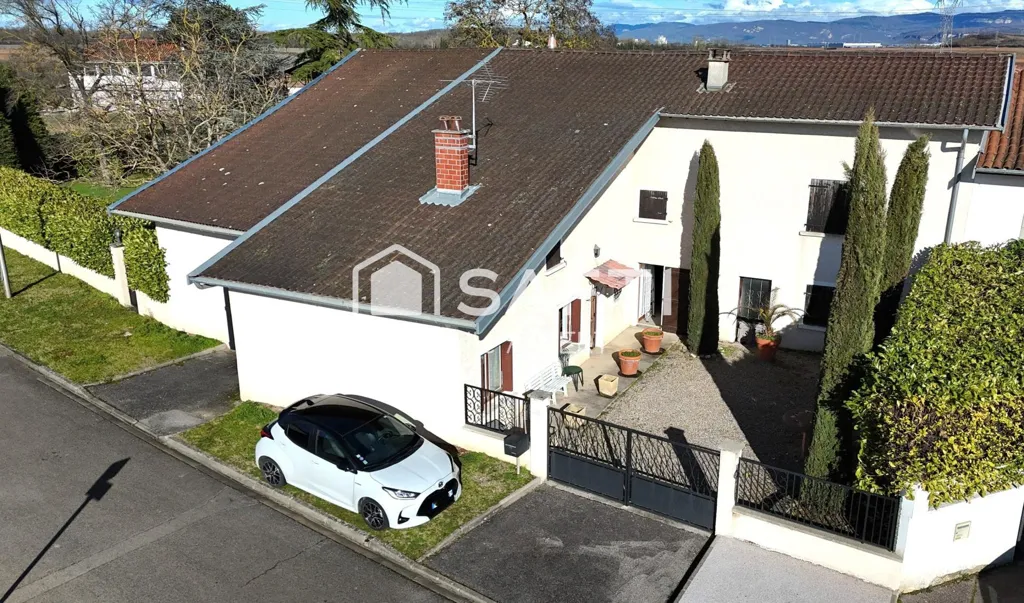 Maison 6 pièces à SAINT-VULBAS
