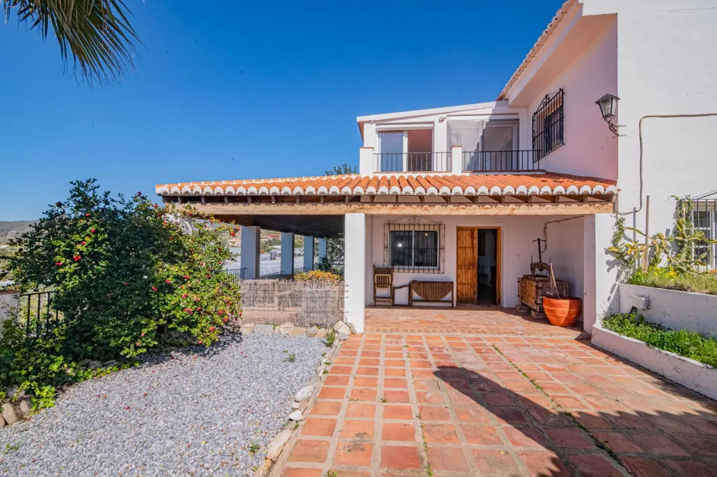 Terrass - Detached House with Sea View in Motril