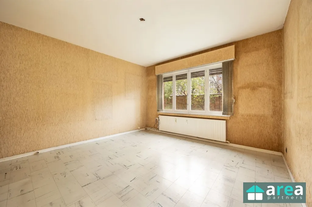 Toad - Ground Floor Apartment with Water View in Antwerp