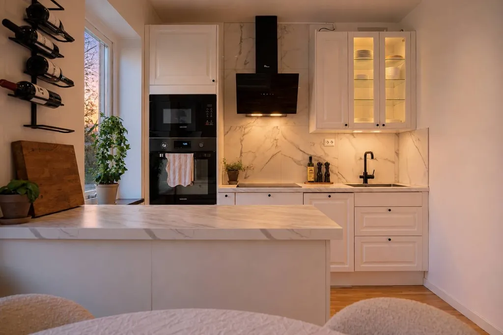 Cuisine - Renovated 2-Bedroom with Balcony in Helsingborg