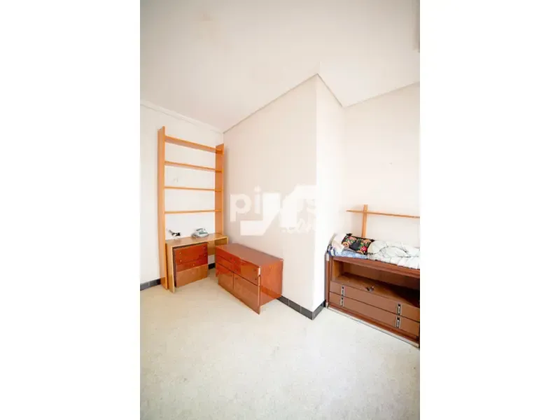 Magamistoad - Three-Storey House with Terraces in Vila-real Centre