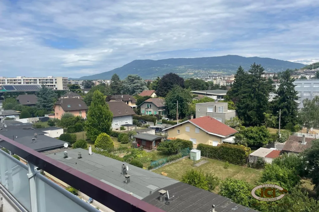 Balcon - Appartement avec Balcon et Vue Mont Blanc à Annemasse