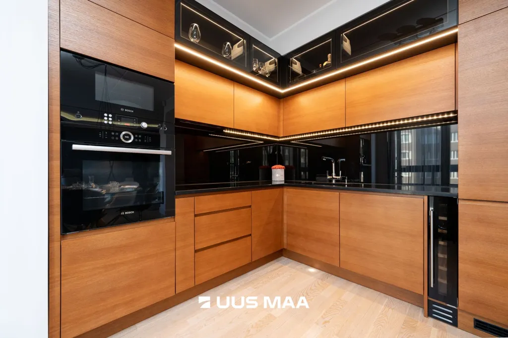 Cuisine - Modern Flat with Balconies in Tallinn Centre