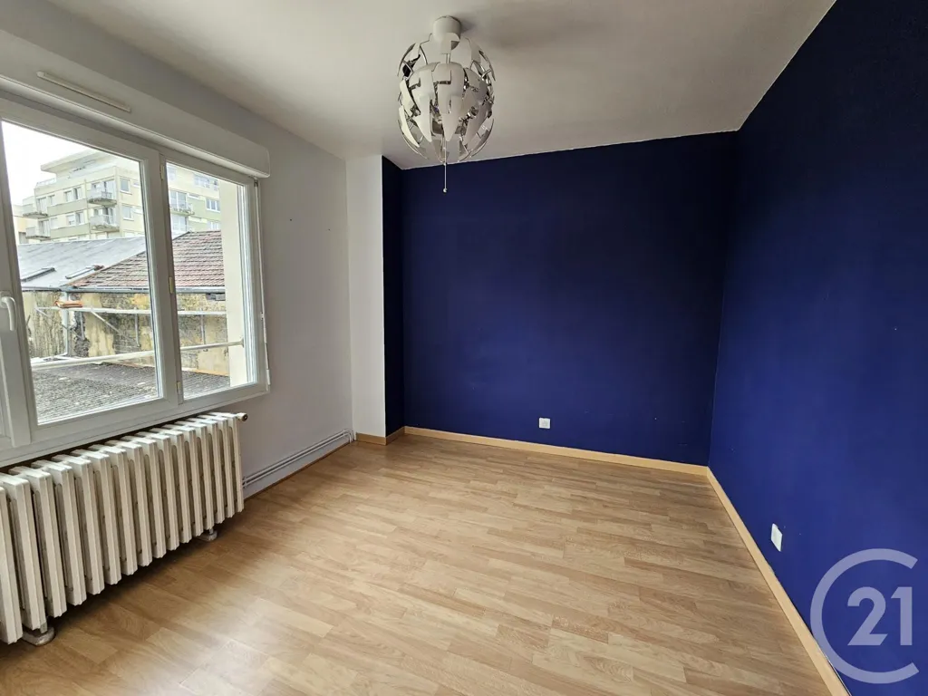 Toad - Charming Townhouse with Garden in Châteauroux