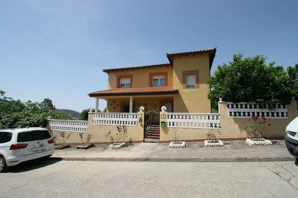 Välivaade - Chalet with Terrace in Mombeltrán