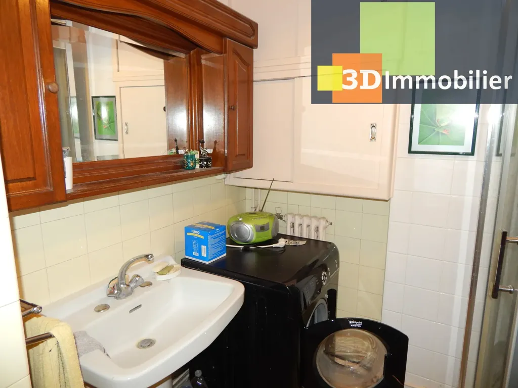 Salles de bain - Appartement T4 avec Balcon à Lons-le-Saunier