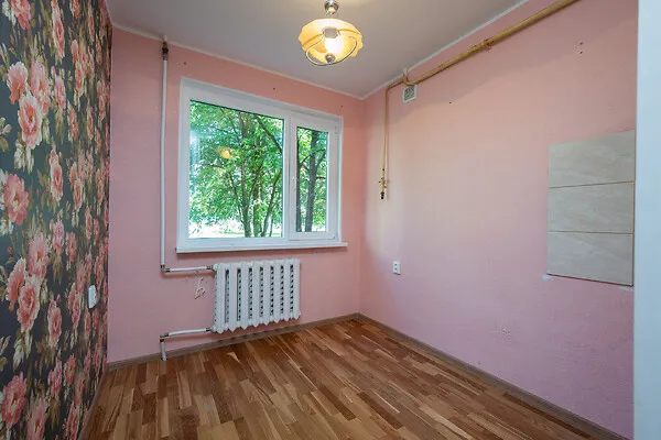 Toad - 1-Bedroom Flat with Canal View in Tartu