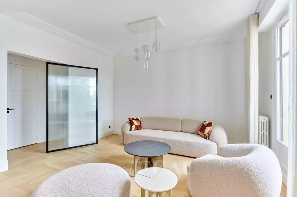 Elutuba - Art Deco Flat with Views in Paris 16ème