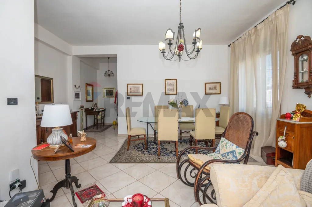 Elutuba - Penthouse Apartment with Balconies in Siracusa