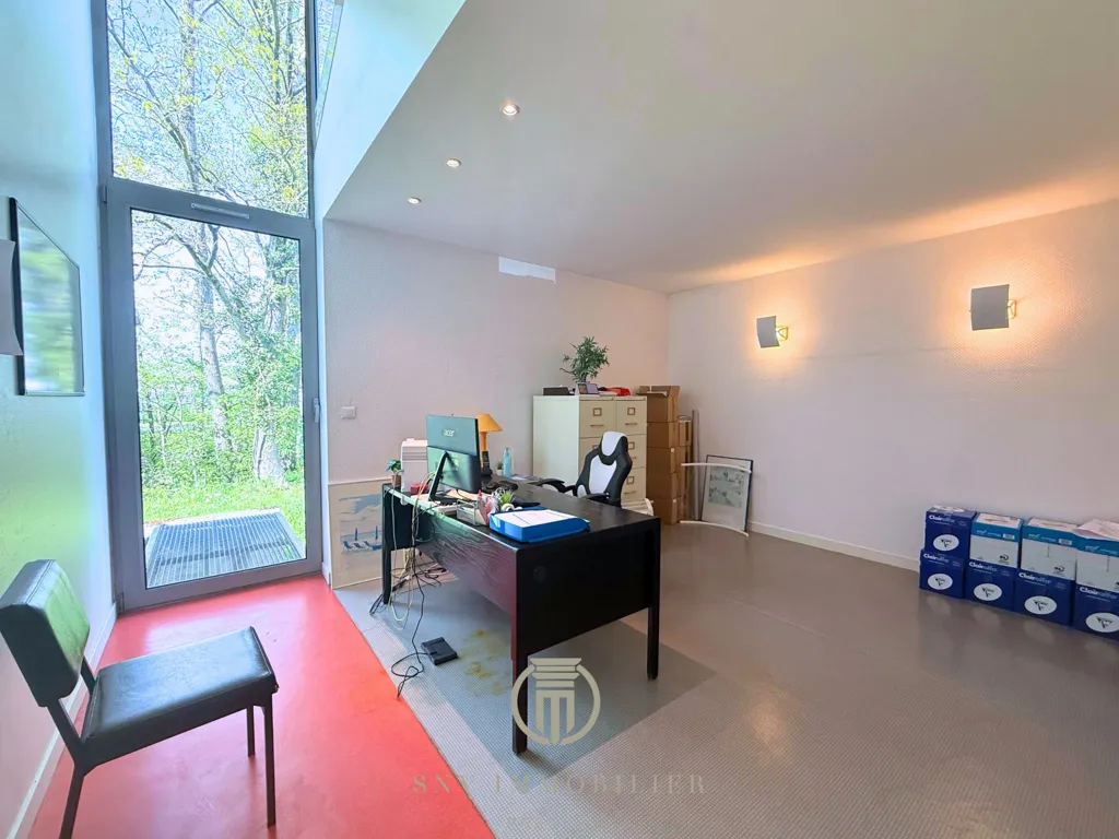 Kabinet - Architect-Designed Flat in Saint-Dizier