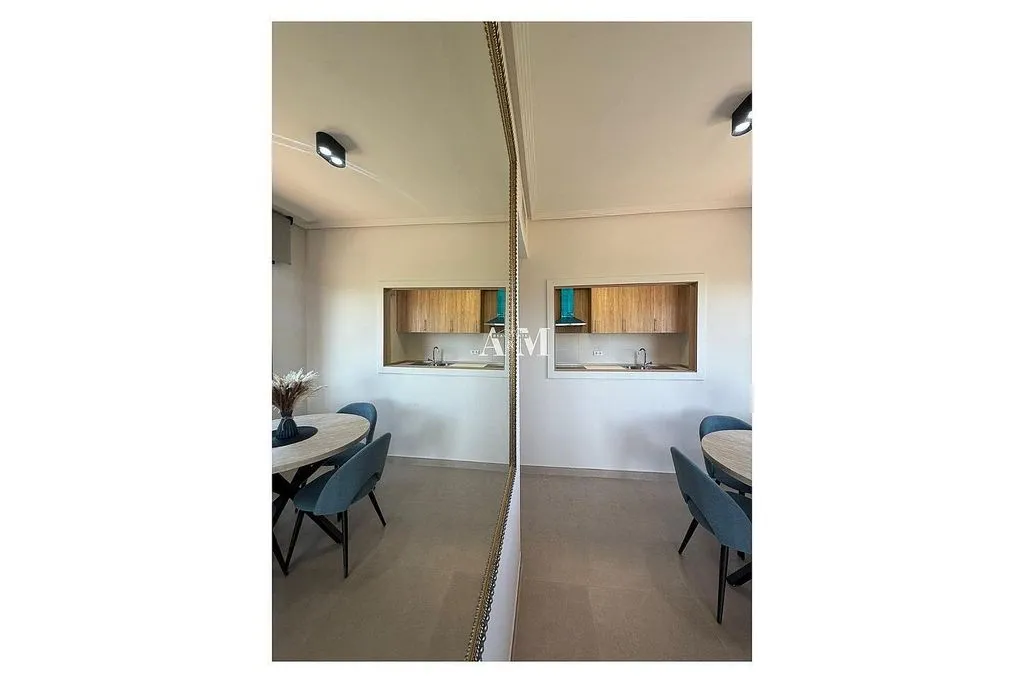 Salle à manger - Apartment with Pool and Terrace in Serena Golf