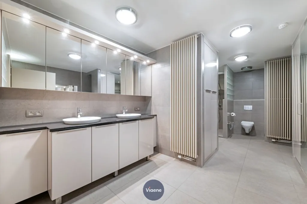 Salles de bain - Duplex Penthouse avec Terrasse à Oostende