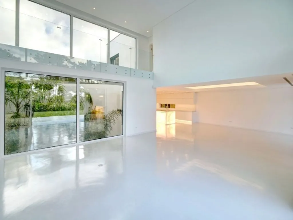 Elutuba - Contemporary Villa with Golf View in Almada