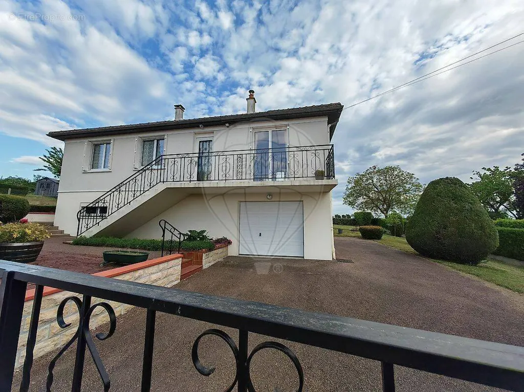 4-room house in Saint-Eloi