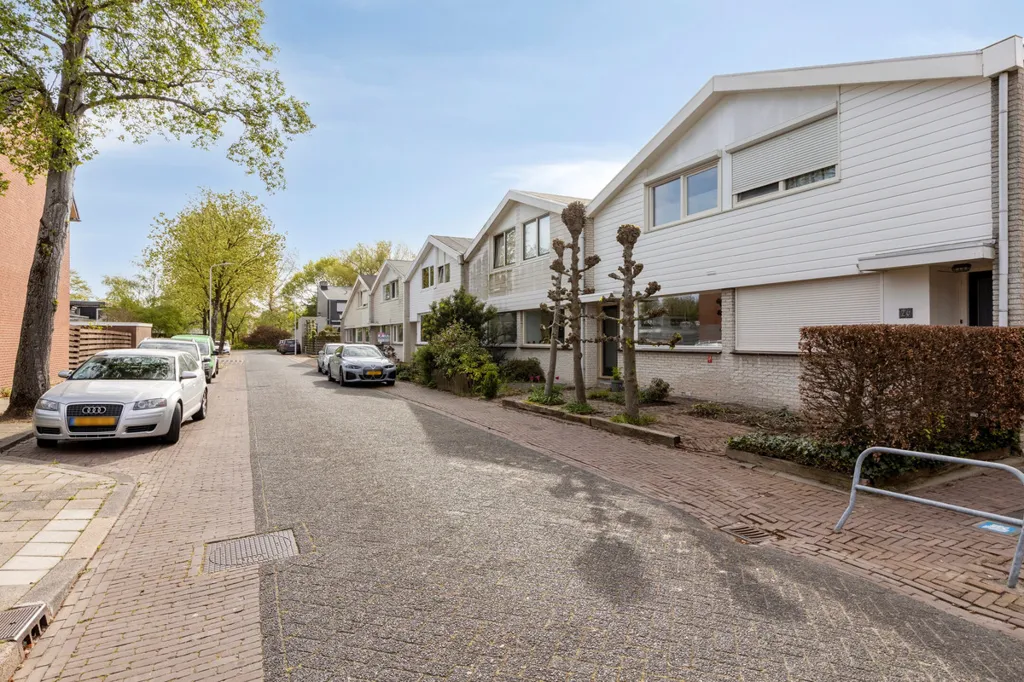 Välivaade - Renovated Townhouse with Garden in Residential Area