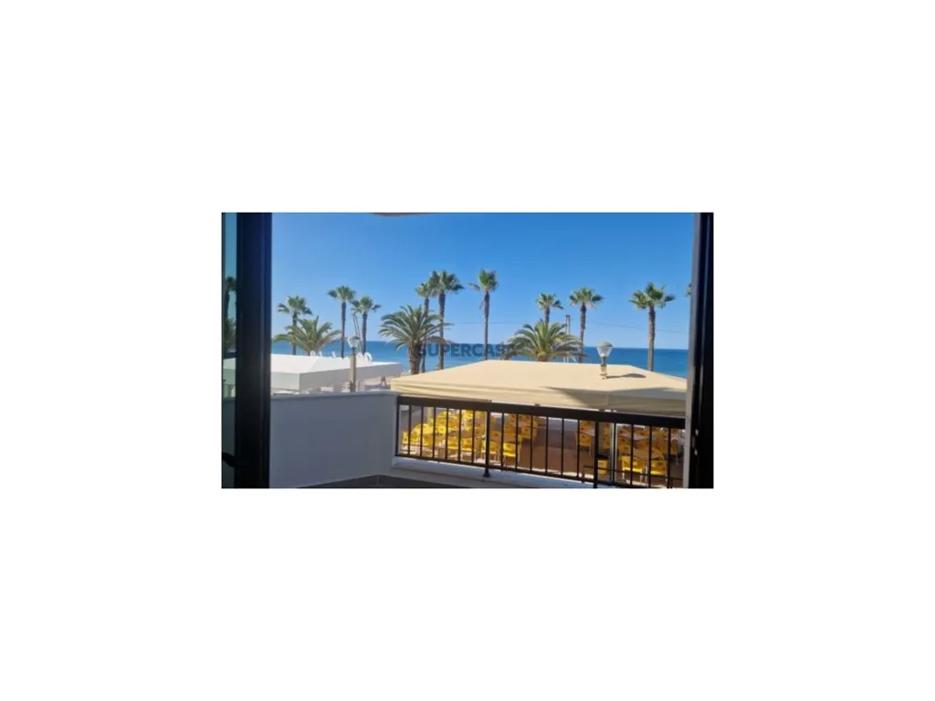 Balcony - 3-Bedroom Flat with Sea View in Loulé