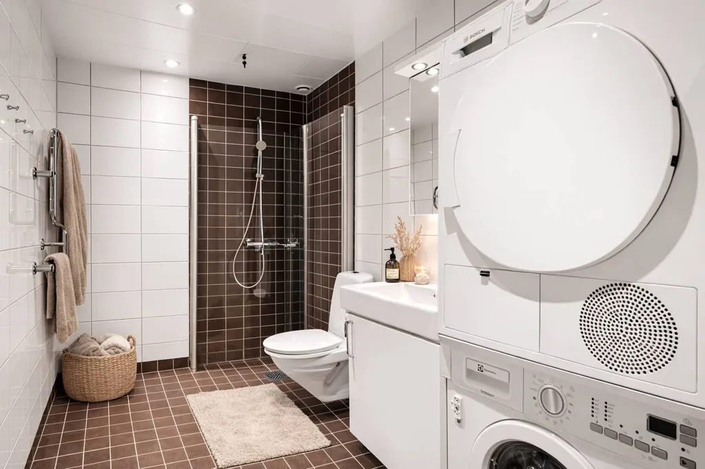 Salles de bain - Modern Flat with Garden in Norrboda