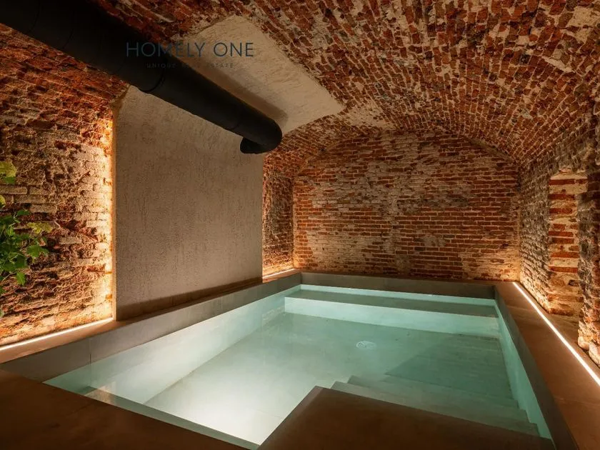 Stanze - Classical Townhouse with Private Pool in Madrid Centre