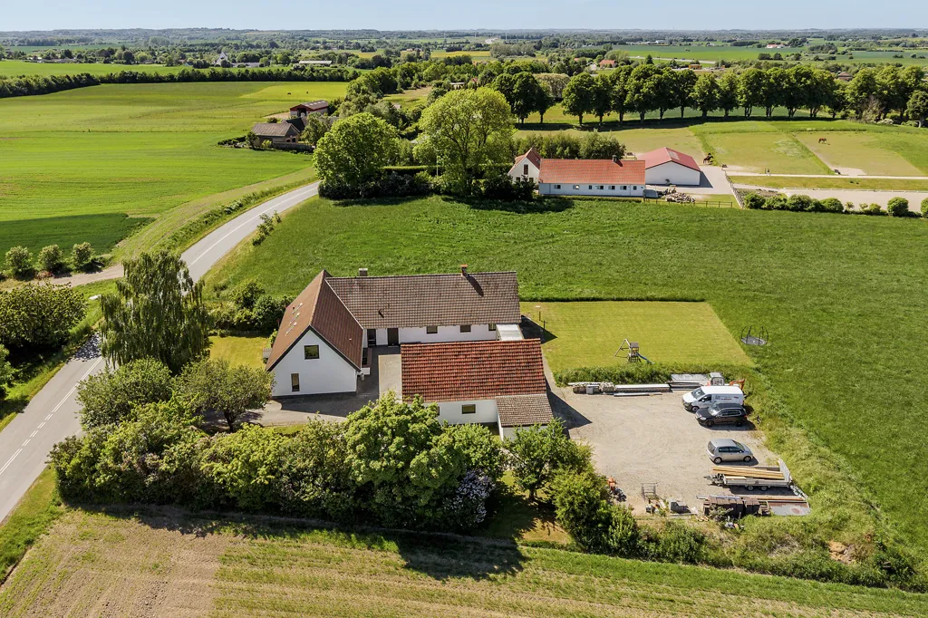 Vue aérienne - Farmhouse with Varmepump in Holbæk