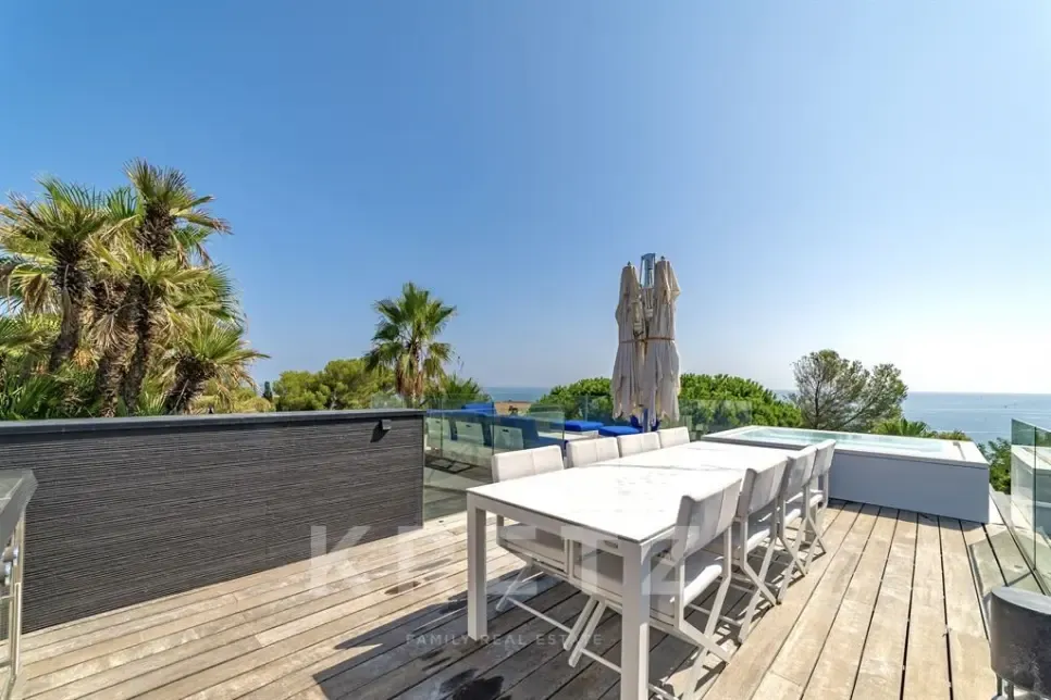 Terrass - Architectural Villa with Sea View in Sète