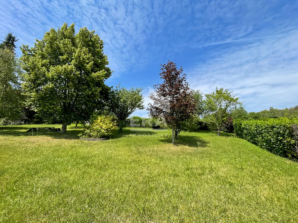 Jardin - Maison de Plain-Pied avec Jardin à Étampes