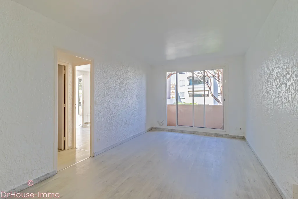 Pièces - Appartement avec Terrasse à Cavalaire-Sur-Mer