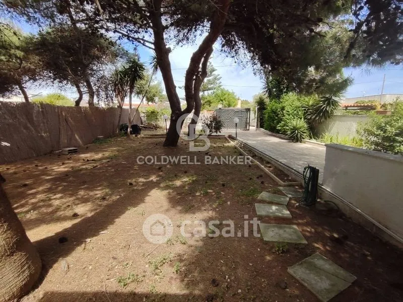 Aed - Seaside Villa with Garden in Brindisi