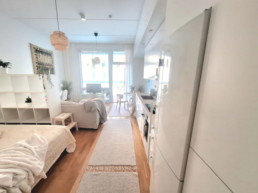 Magamistoad - Lofty Apartment with Large Terrace in Kivistö, Vantaa